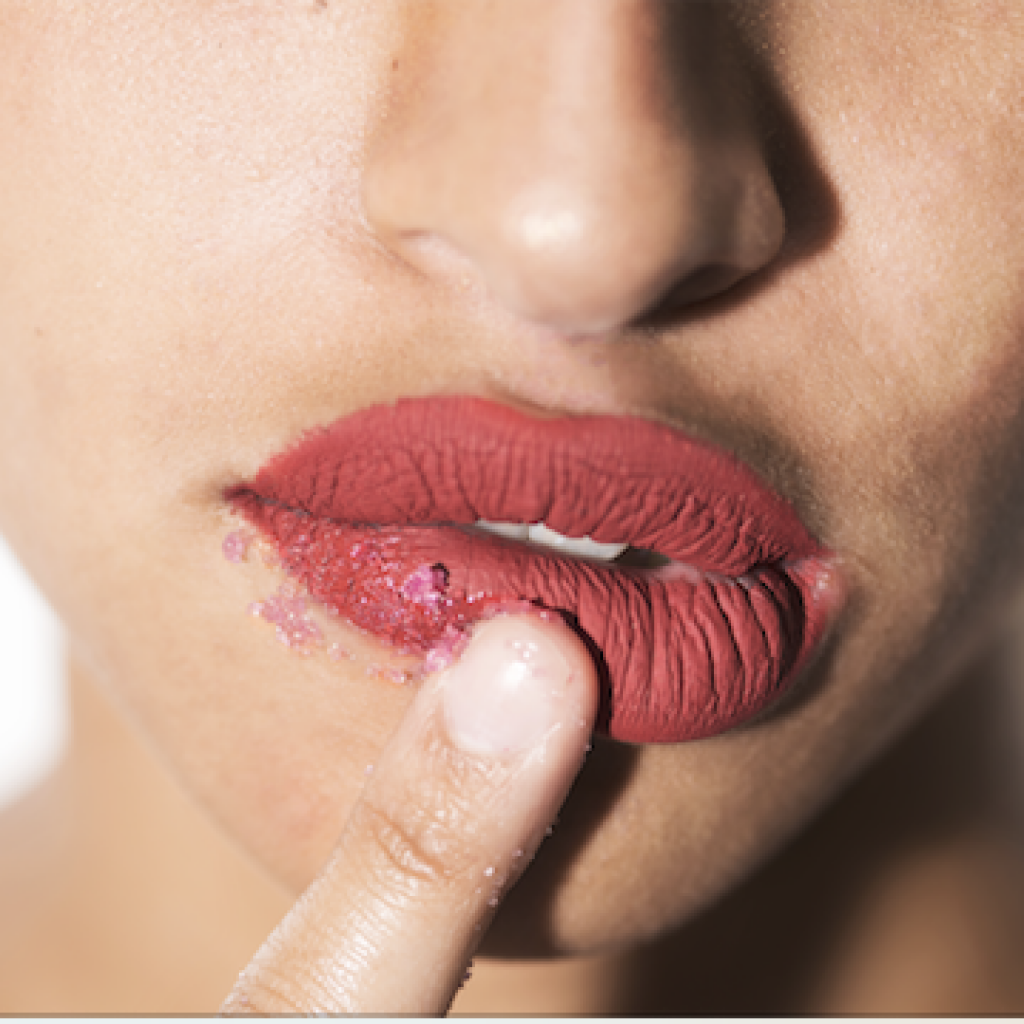 Pucker Up With Smooches - 5 Benefits of maintaining soft & smooth lips